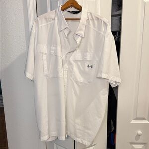 Under Armour Men's Light Gray Casual Button Down Shirt